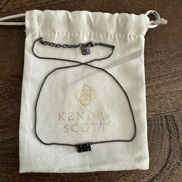 Kendra Scott Jewelry - Kendra Scott Pattie Black Pendant Necklace
